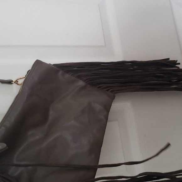 Remi & Reid Leather side fringe Crossbody - Picture 3 of 8